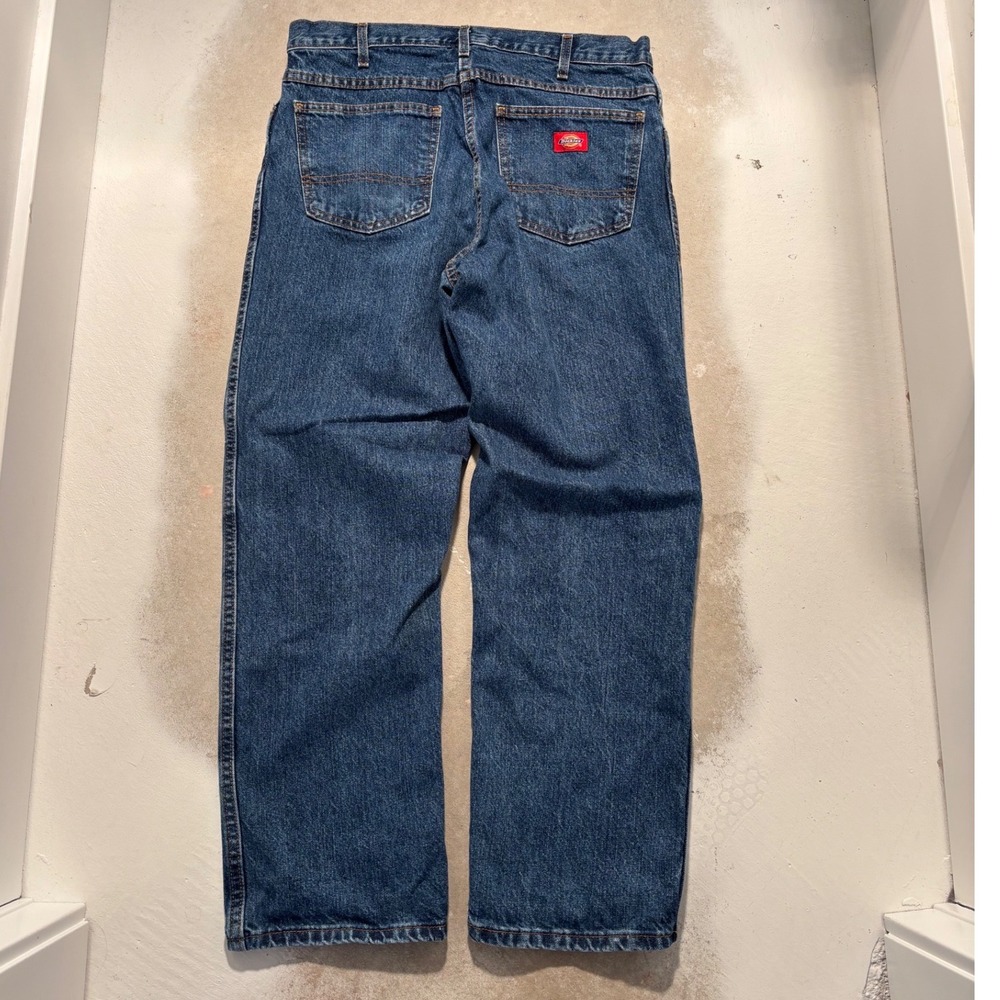 Dickies Mens Relaxed Fit Straight Leg Jeans Medium Wash Blue Denim 32x30